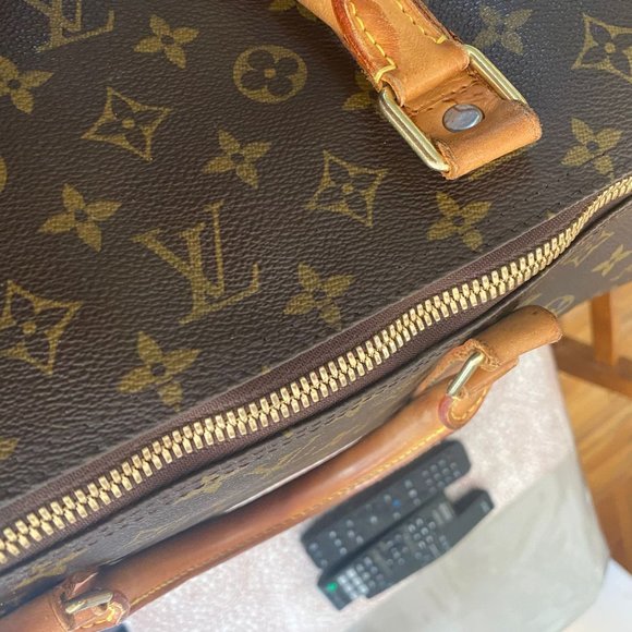 Louis Vuitton Travel Bag - Picture 4 of 4